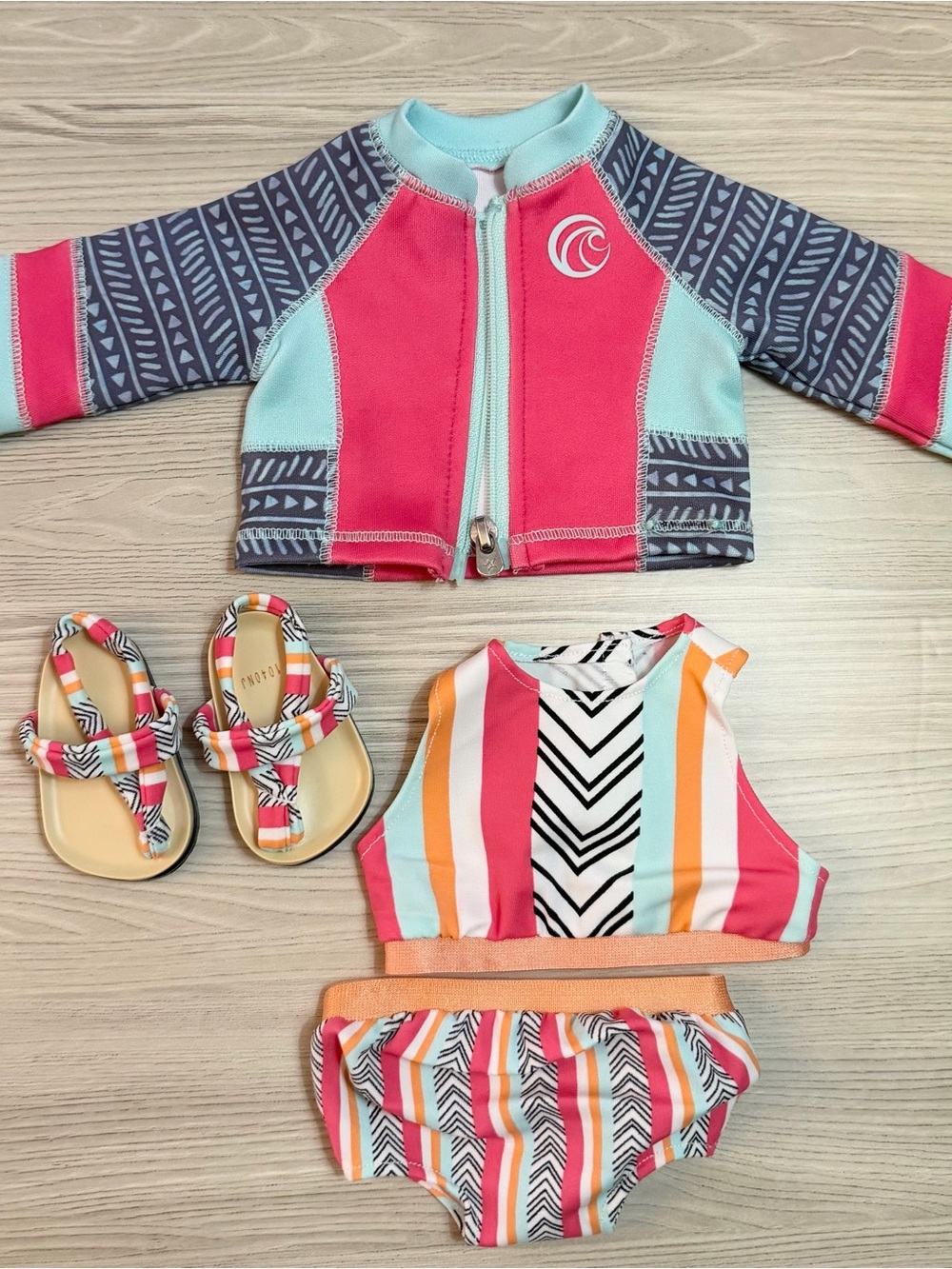 American Girl Joss Surf & Swim Set Complete GOTY 2020 Retired Swimsuit Sandals